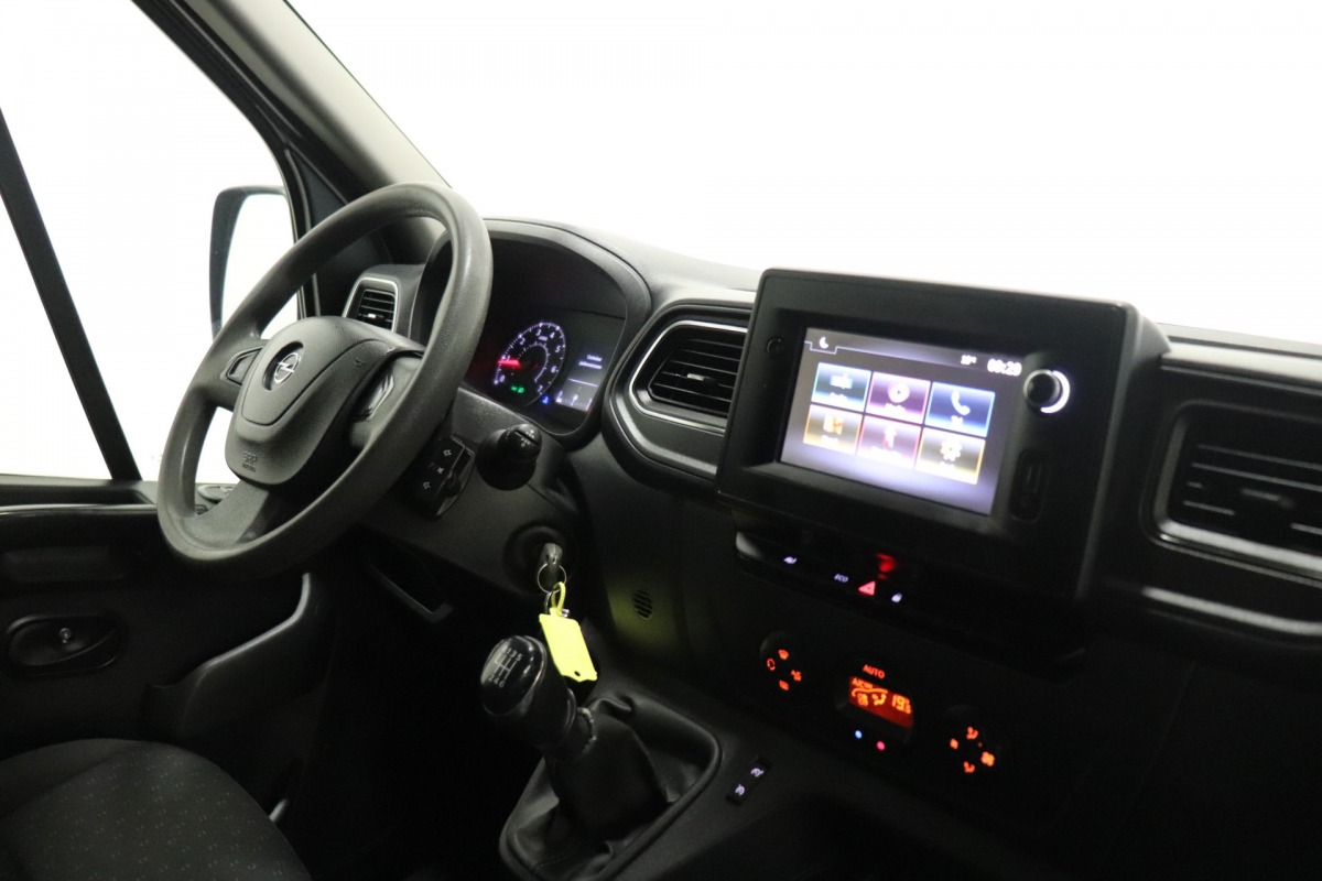 Opel Movano 2.3 Turbo 136PK L3H2 EURO 6 - AC/climate - Navi - Cruise - €13.950,- Excl.