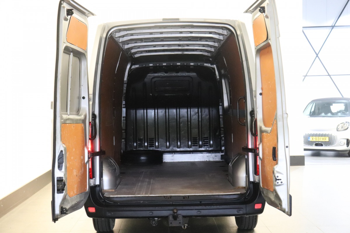 Opel Movano 2.3 Turbo 136PK L3H2 EURO 6 - AC/climate - Navi - Cruise - €13.950,- Excl.