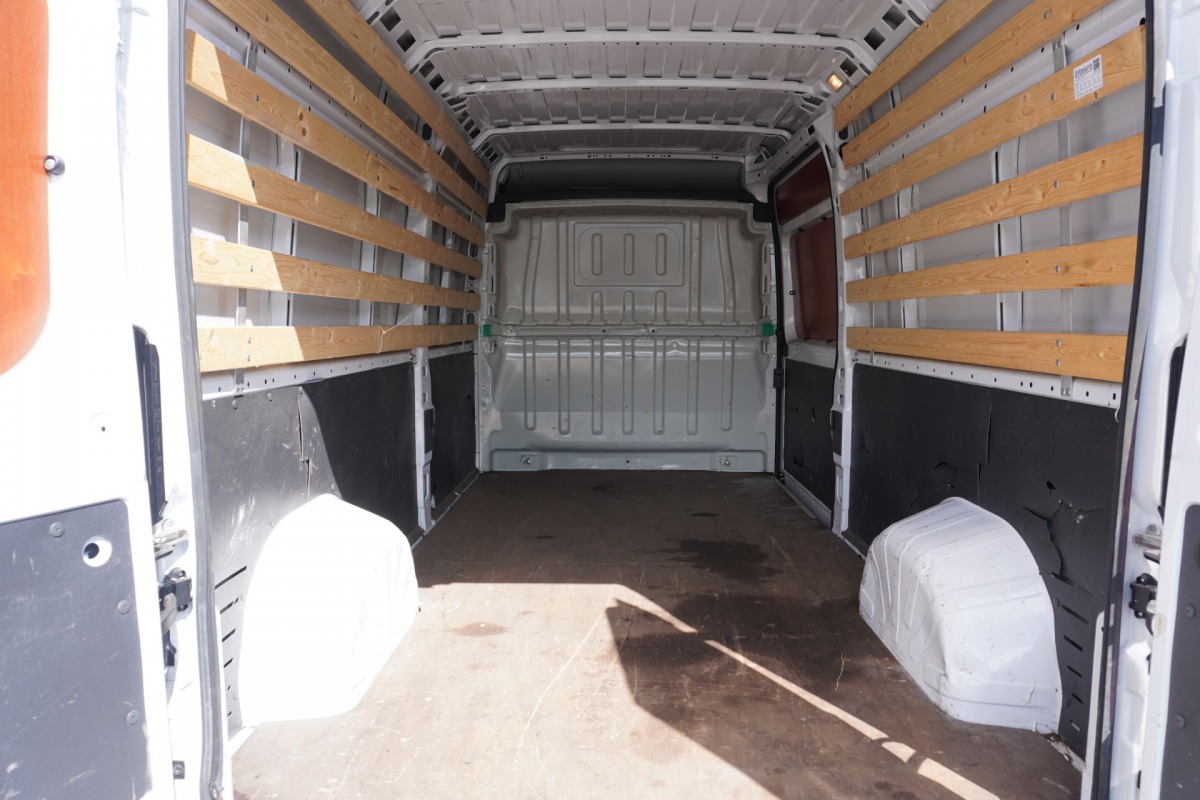 Opel Movano 2.2D 120PK L3H2 EURO 6 - Airco - Navi - Cruise - € 18.950,- Excl.