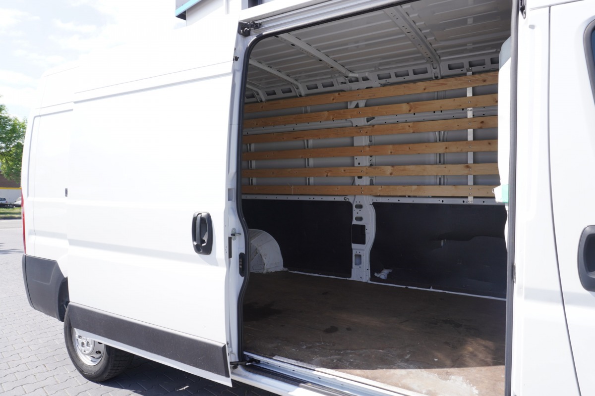 Opel Movano 2.2D 120PK L3H2 EURO 6 - Airco - Navi - Cruise - € 18.950,- Excl.
