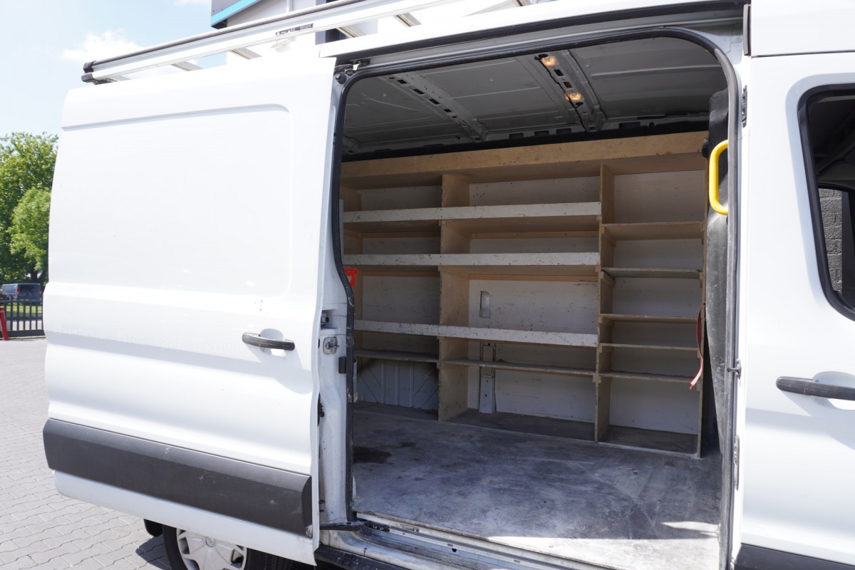 Ford Transit 2.0 TDCI 130PK L2H2 EURO 6 - Airco - Cruise - PDC - € 14.900,- Excl.