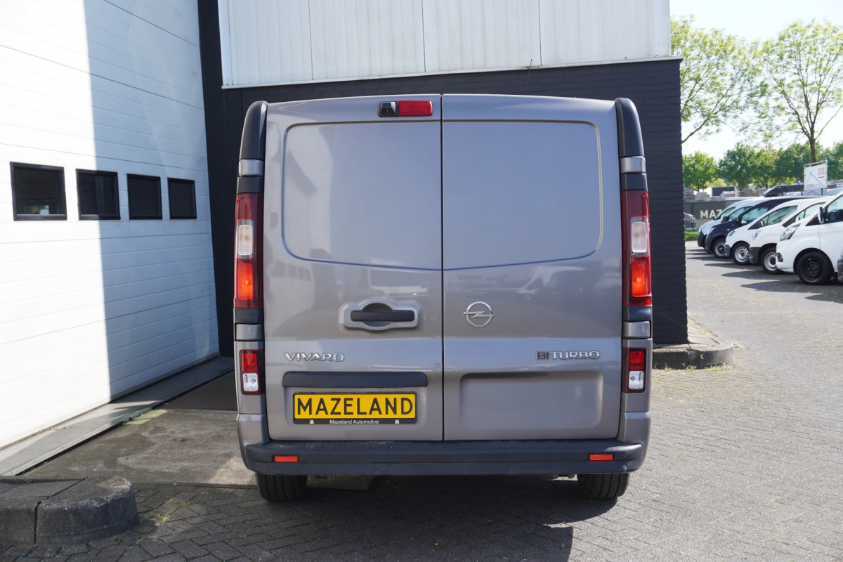 Opel Vivaro 1.6 CDTI 126PK EURO 6 - Airco - Navi - Cruise - Stoelverwarming - €9.950,- Excl.