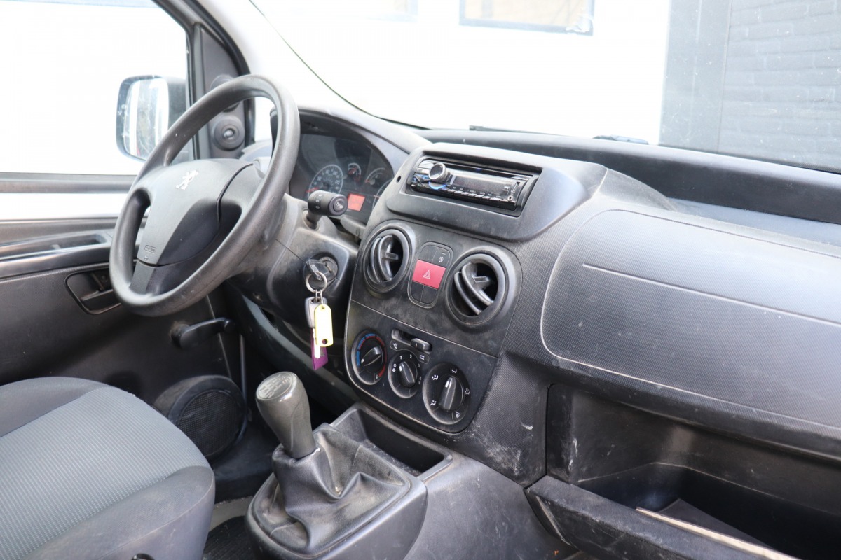 Peugeot Bipper 1.3 HDi - Trekhaak - Imperiaal - € 1.950.-  Excl.