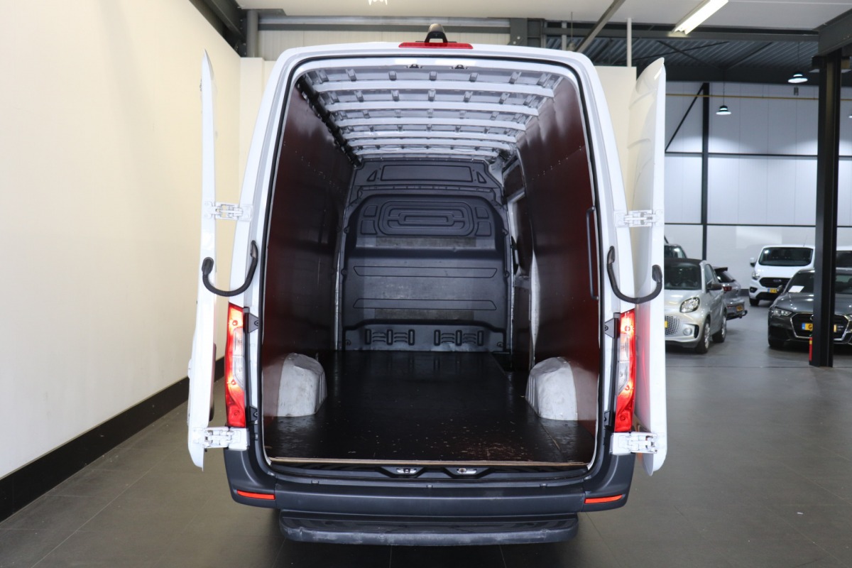 Mercedes-Benz Sprinter 314 2.2 CDI L3H2 Automaat EURO 6 - Airco - Cruise - Camera - € 21.900,- Excl.
