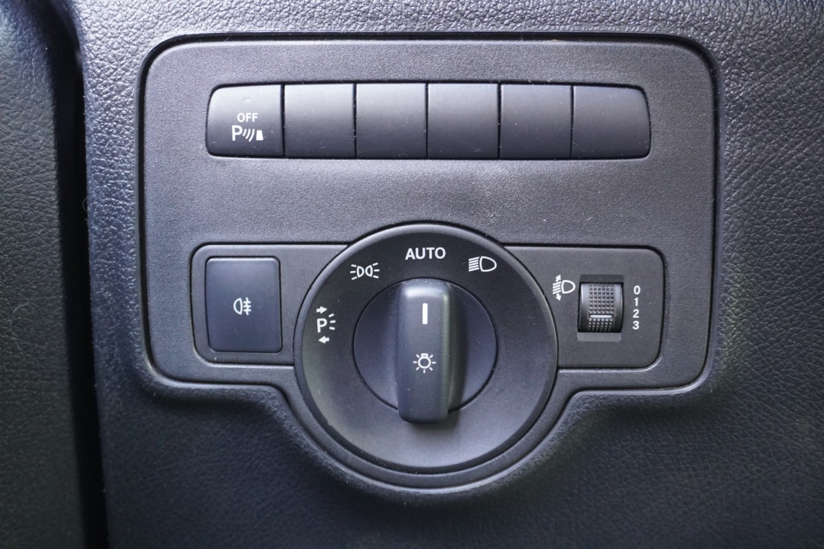 Mercedes-Benz Vito 114 CDI XL Automaat EURO 6 - Airco - Navi - Cruise - € 15.950,- Excl.