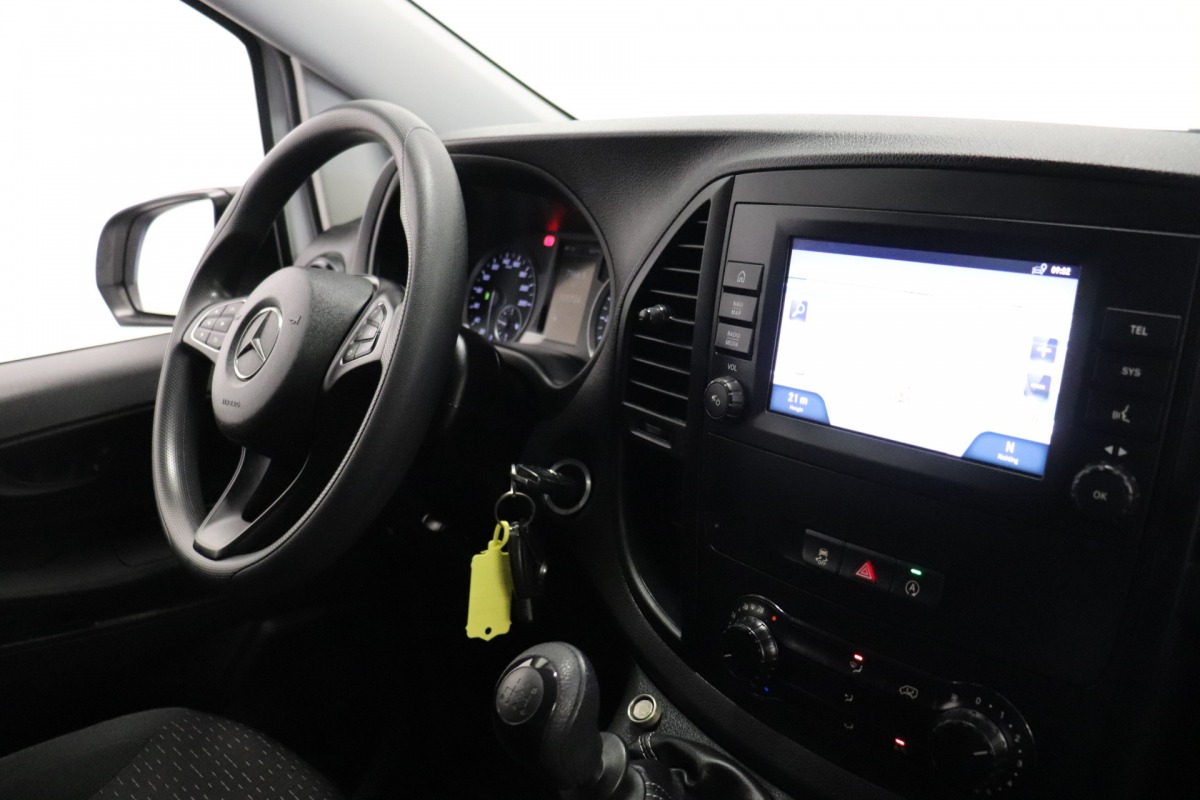 Mercedes-Benz Vito 116 CDI Lang EURO 6 - Airco - Navi - Cruise - Achteruitrijcamera - €17.900,- Excl.