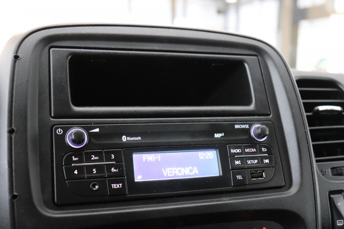 Renault Trafic 1.6 dCi EURO 6 - Airco - PDC - Cruise - €10.950,- Excl.