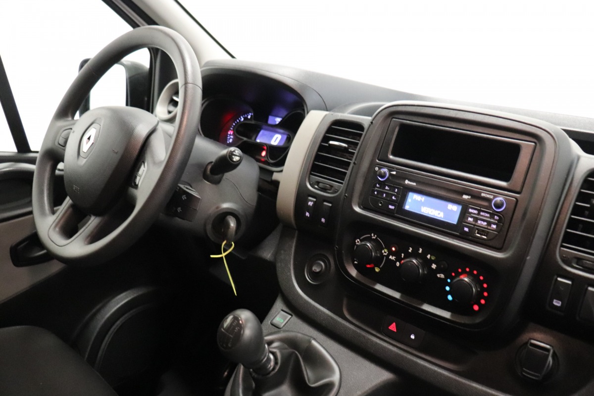Renault Trafic 1.6 dCi EURO 6 - Airco - PDC - Cruise - €10.950,- Excl.
