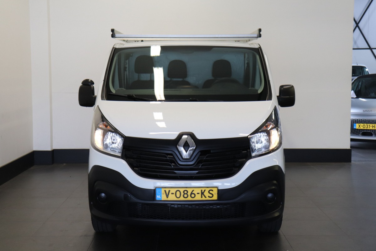 Renault Trafic 1.6 dCi EURO 6 - Airco - PDC - Cruise - €10.950,- Excl.