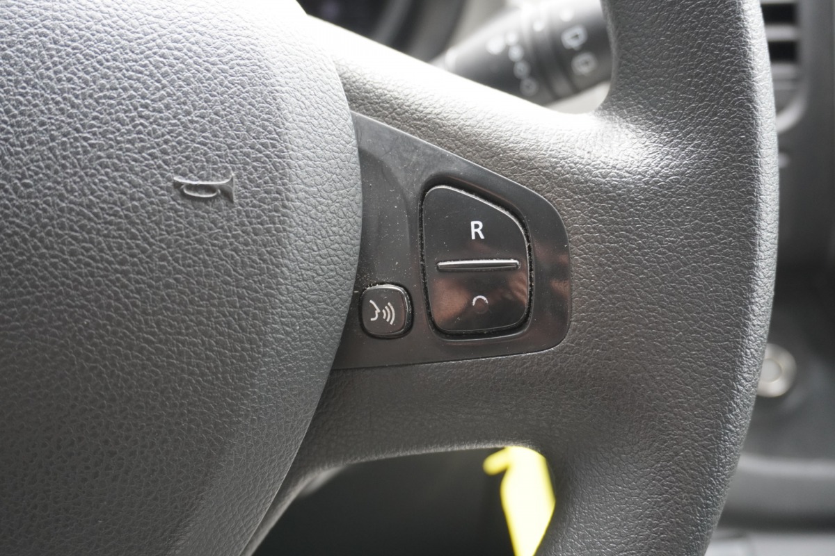 Renault Trafic 1.6 dCi 125PK EURO 6 - Airco - Navi - Cruise - € 11.950,- Excl.