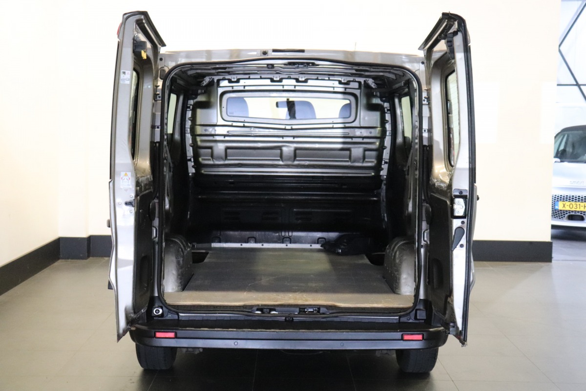 Fiat Talento 2.0 MultiJet 120PK 2x Schuif EURO 6 - Airco - Navi - Cruise - € 11.950,- Excl.