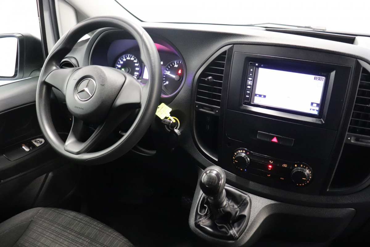 Mercedes-Benz Vito 111 CDI Lang Dubbele Cabine EURO 6 - Airco - Navi - Cruise - € 21.950,- Excl.