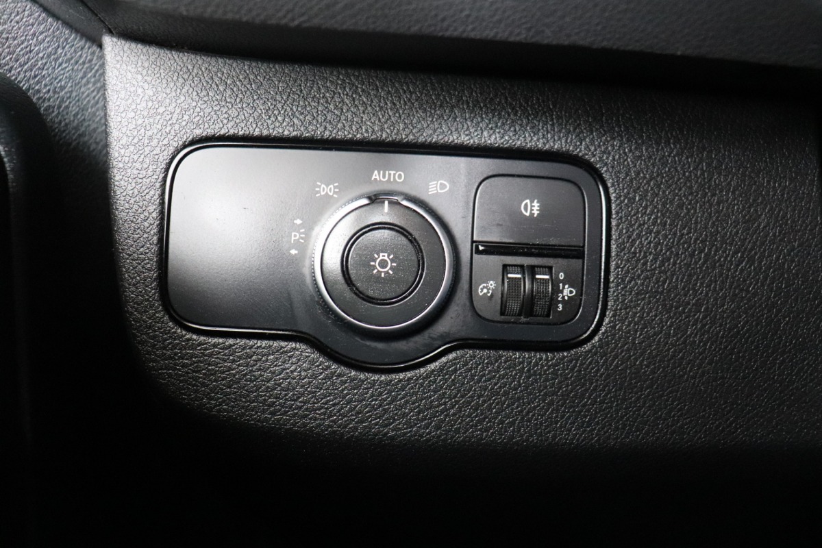 Mercedes-Benz Sprinter 314 2.2 CDI L2H2 Automaat EURO 6 - Airco - Navi - Cruise - € 17.499,- Excl.