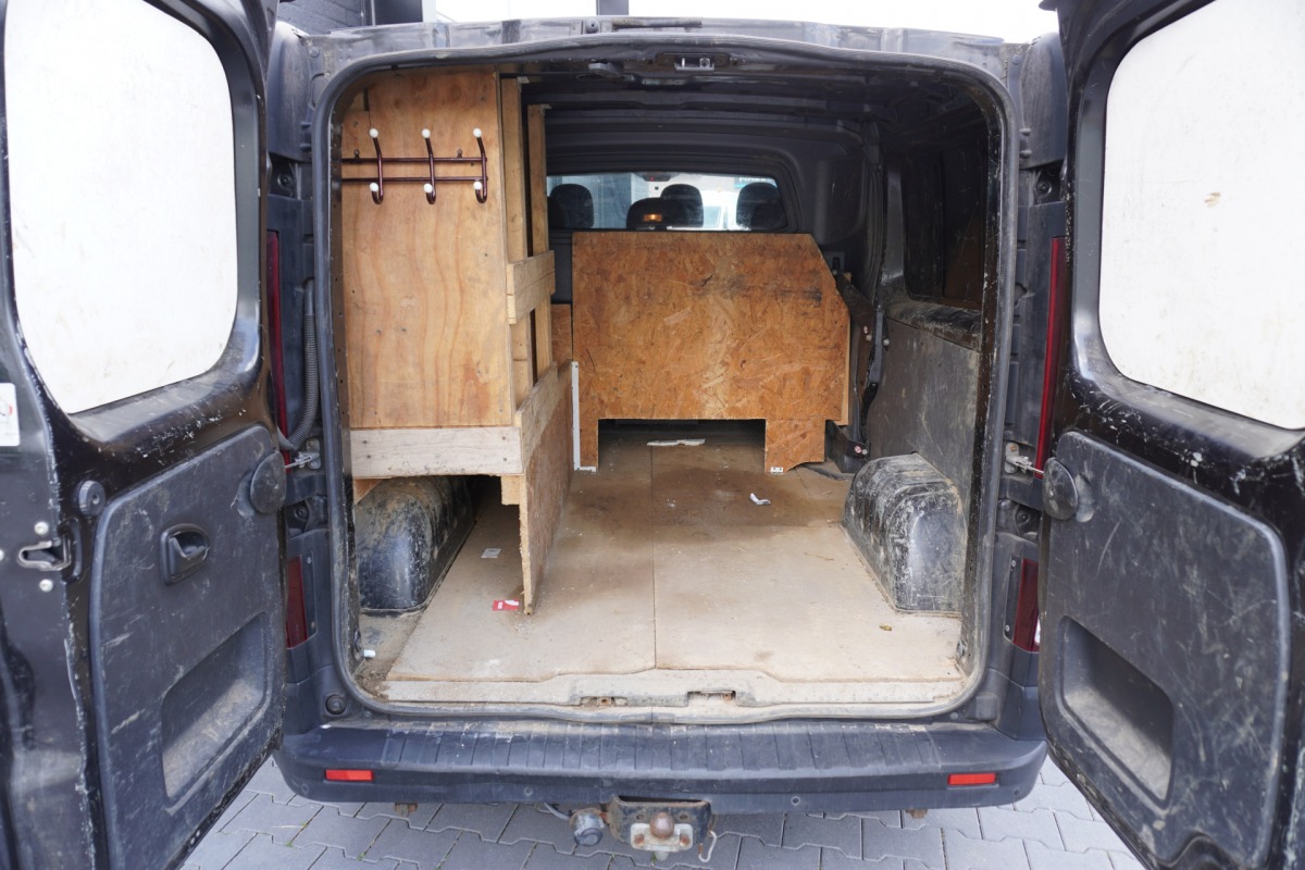 Renault Trafic 1.6 dCi 120PK L2 Dubbele Cabine EURO 6 - Airco- Navi - Cruise - € 6.950,- Excl.
