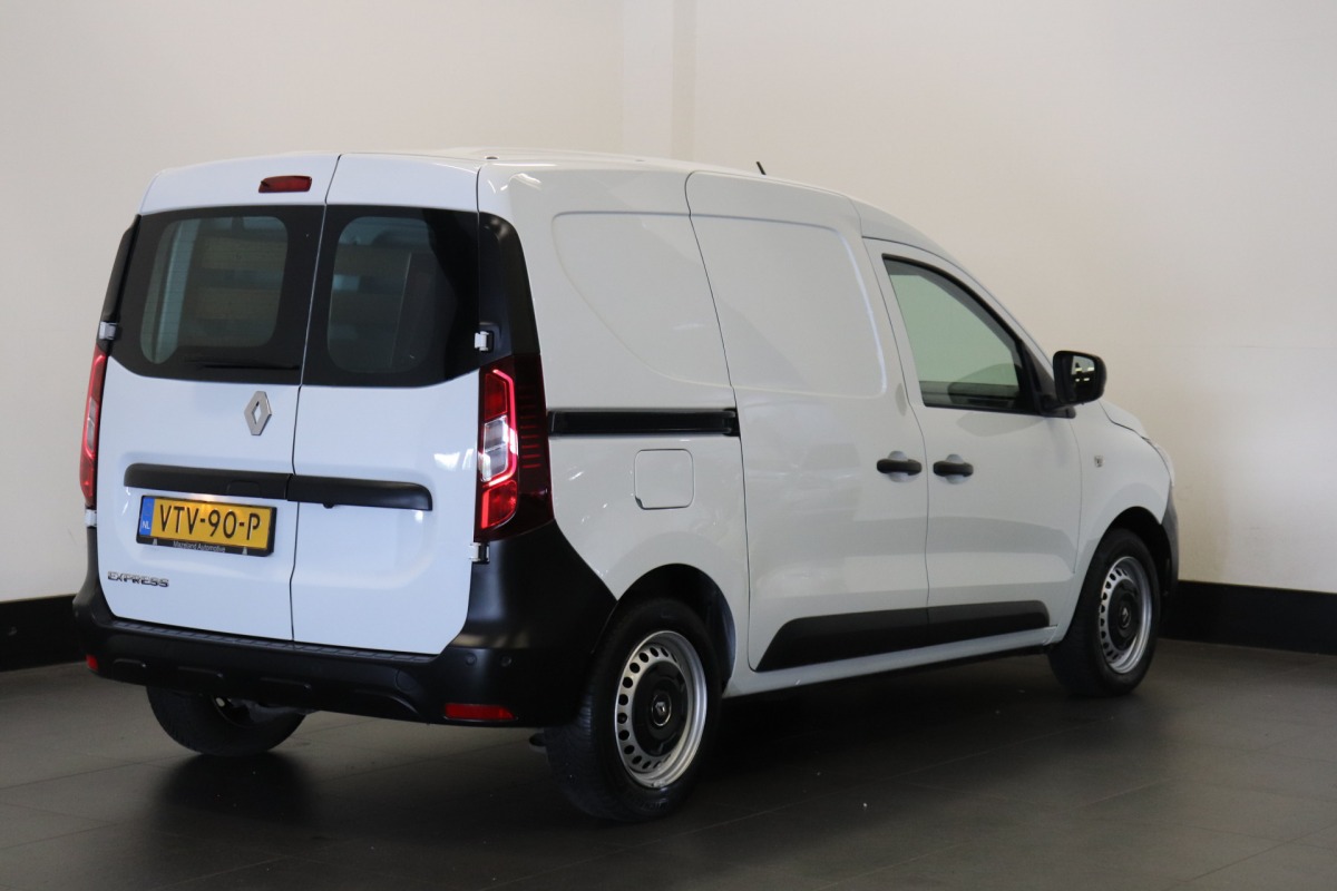 Renault Express 1.5 dCi EURO 6 - Airco - Navi - Cruise - € 13.950,- Excl.