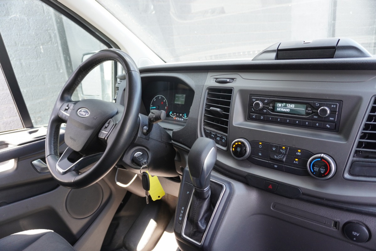 Ford Transit Custom 2.0 TDCI 130PK L2 Automaat EURO 6 - Airco - Cruise - PDC - € 18.900,- Excl.