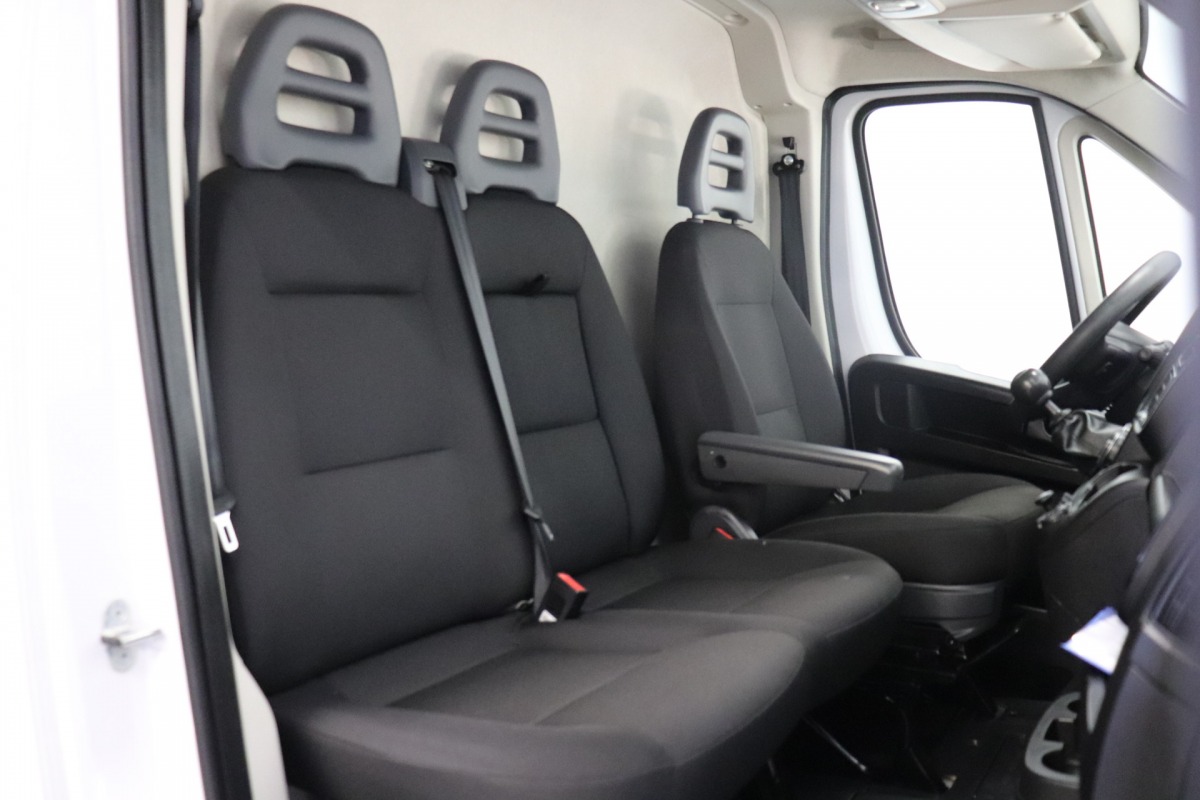 Fiat Ducato 2.3 MultiJet 140PK L2H2 EURO 6 - Airco - PDC - Cruise - €20.900,- Excl.