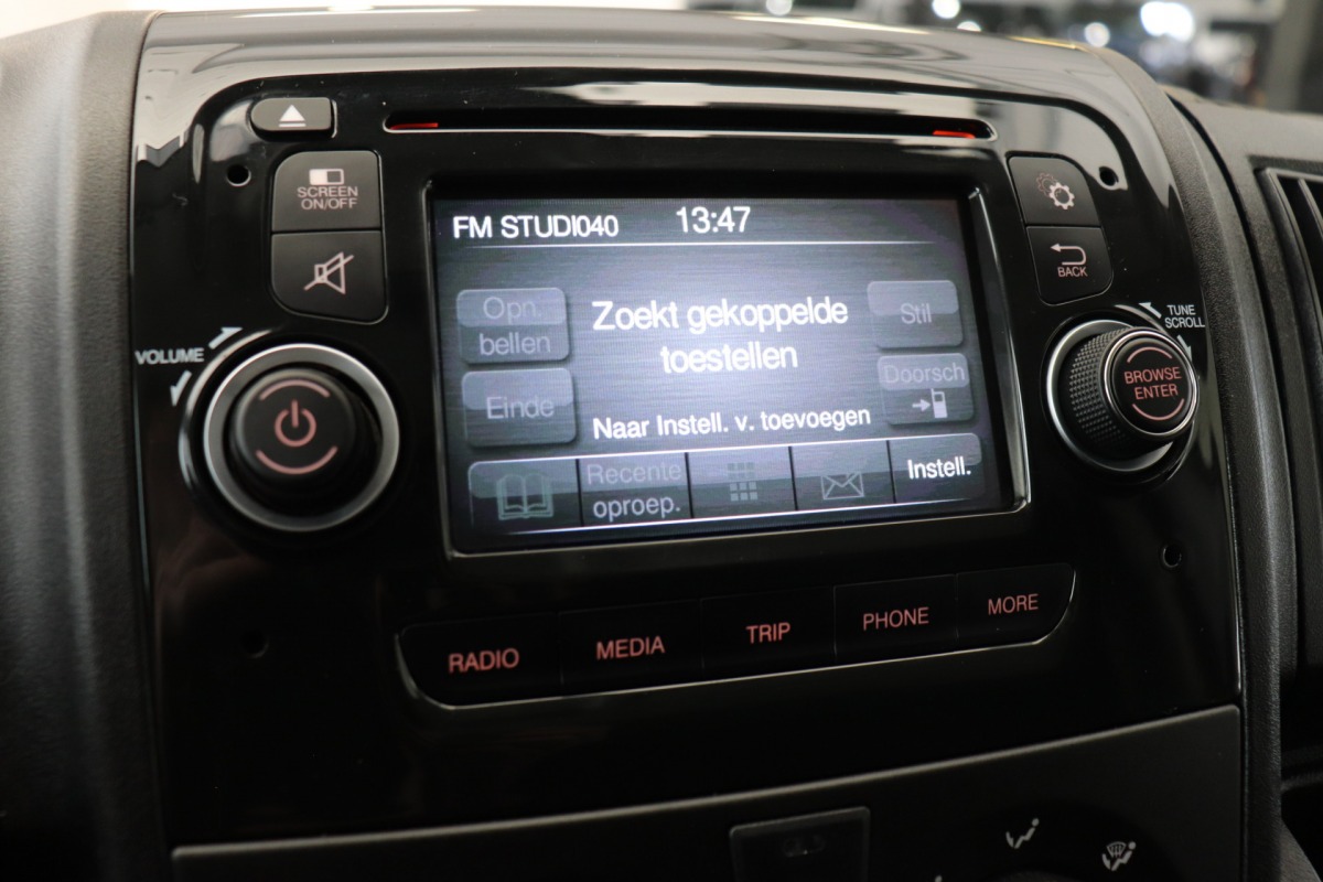 Peugeot Boxer 2.0 BlueHDI EURO 6 - Airco - Cruise - Radio - €9.450,- Excl.