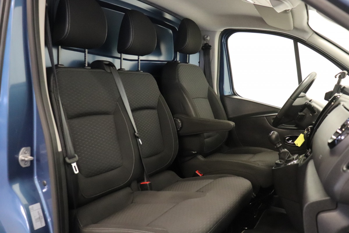 Opel Vivaro 1.6 CDTI 125PK EURO 6 - Airco - Navi - Cruise - € 8.950,- Excl.