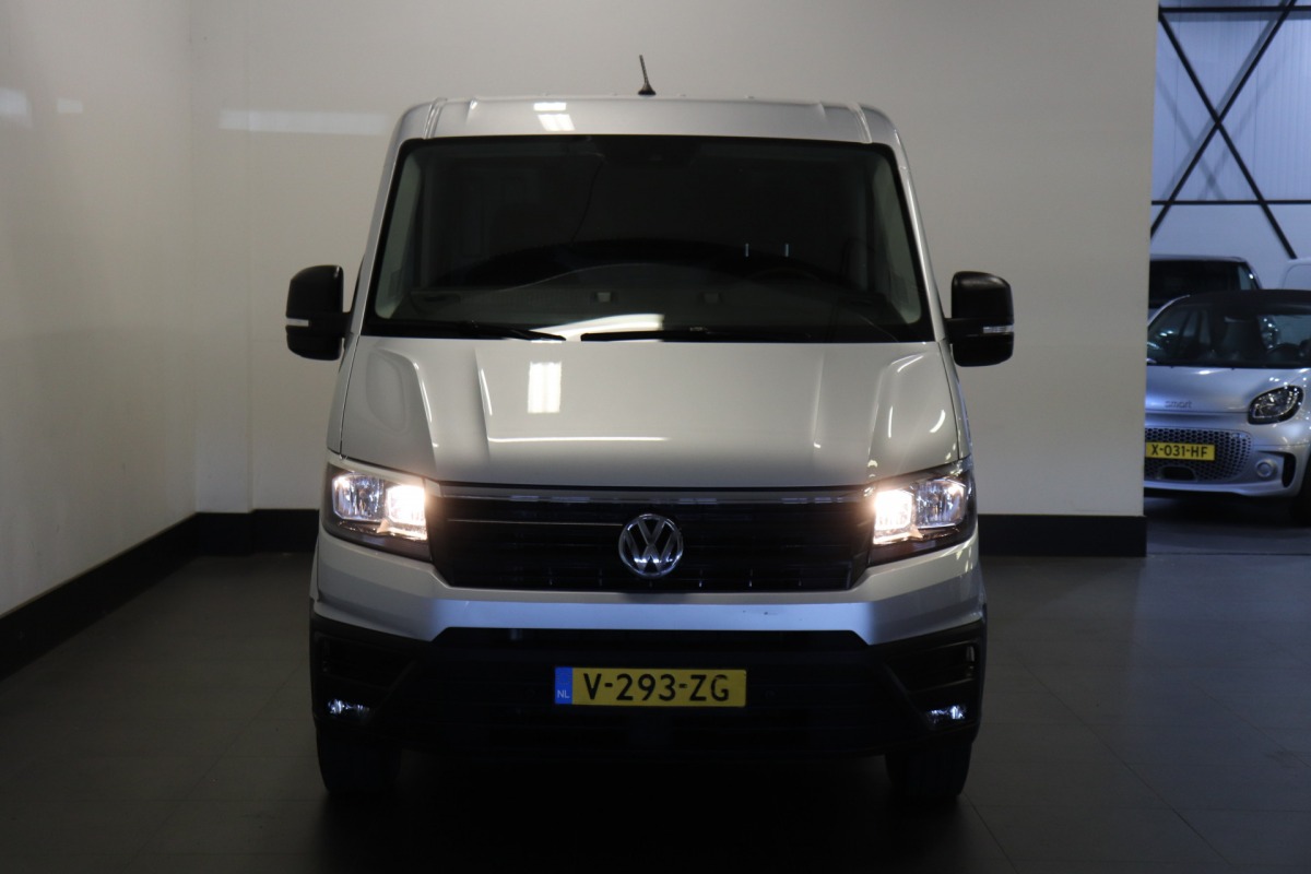 Volkswagen Crafter 2.0 TDI L3H2 - Airco - Navi - Cruise - €15.900,- Excl.