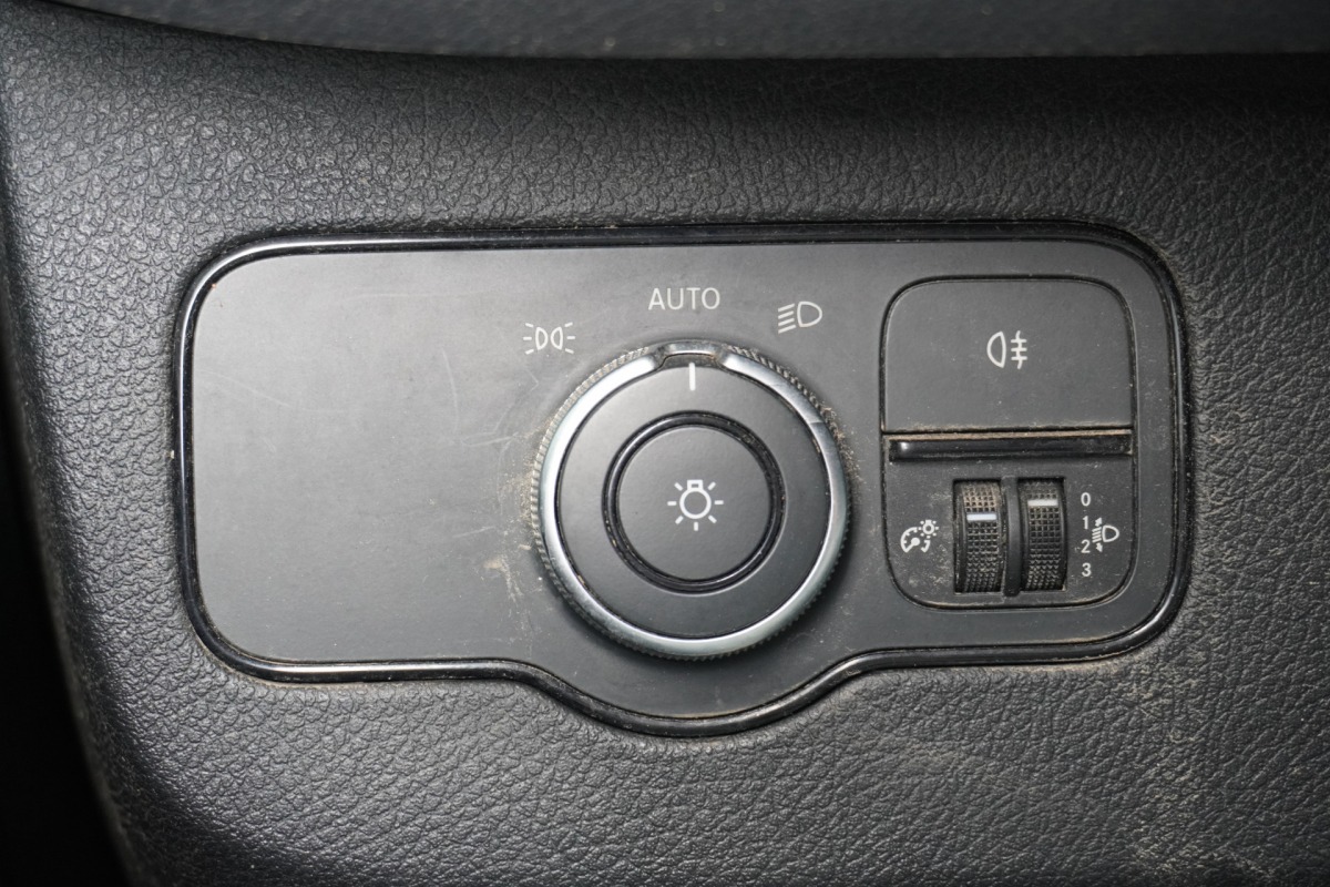 Mercedes-Benz Sprinter 314 2.2 CDI Automaat L3H2 EURO 6 - Airco - Navi - Cruise - Camera - € 18.900,- Excl.