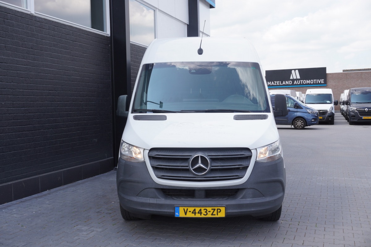 Mercedes-Benz Sprinter 314 2.2 CDI Automaat L3H2 EURO 6 - Airco - Navi - Cruise - Camera - € 18.900,- Excl.