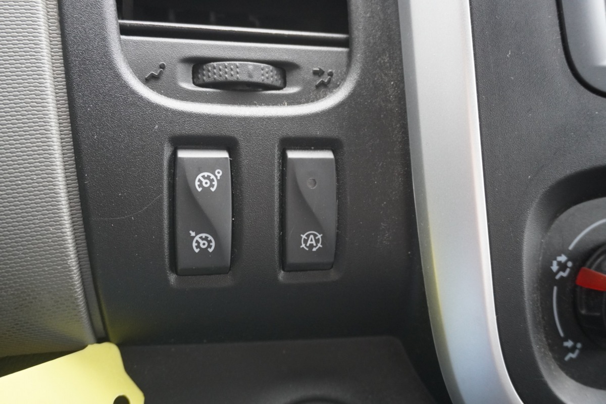 Renault Trafic 1.6 dCi 125PK EURO 6 - Airco - Navi - Cruise - € 12.499,- Excl.