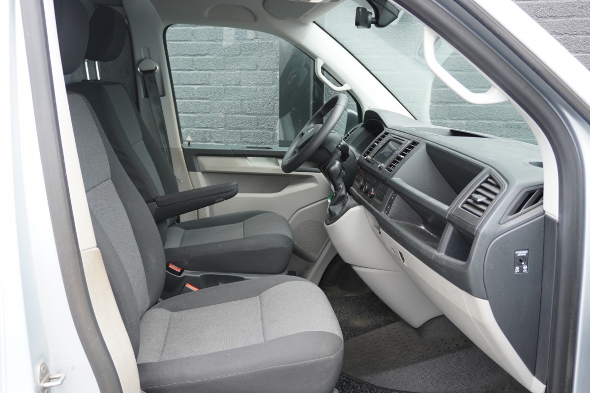 Volkswagen Transporter 2.0 TDI 150PK Automaat EURO 6 - Airco - Navi - Cruise - € 13.950,- Excl.