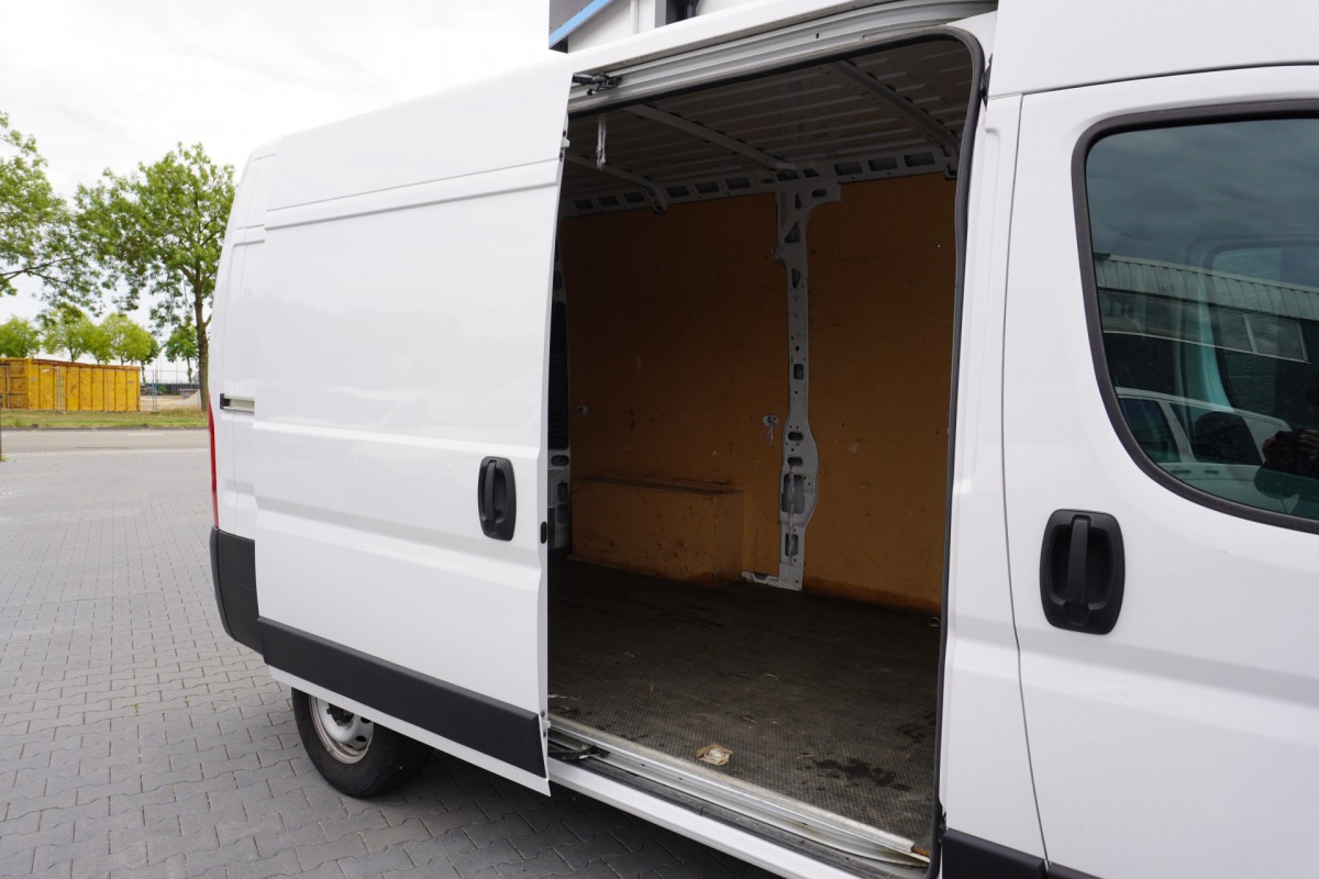Fiat Ducato 2.3 MJ 140PK L2H2 - EURO 6 - Airco - Navi - Cruise - € 19.950,- Excl.