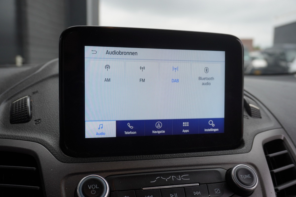 Ford Transit Connect 1.5 EcoBlue L2 Automaat EURO 6 - Airco - Navi - Cruise - Trekhaak - €10.950,- Excl.