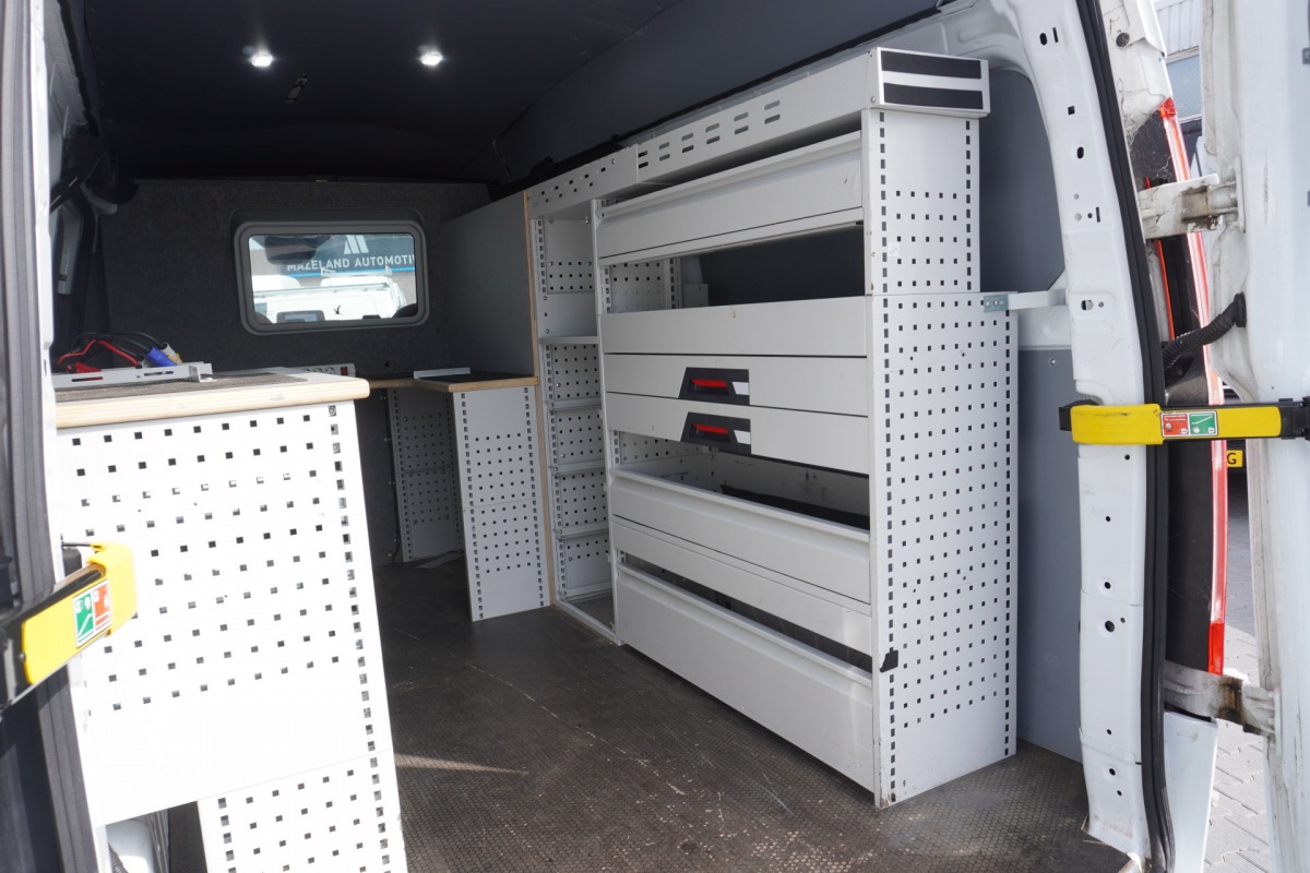 Ford Transit Custom 2.0 TDCI L2H2 130PK Automaat 2x schuifdeur EURO 6 - Airco - Navi - Cruise - Stoelverwarming - €12.900,- Excl.