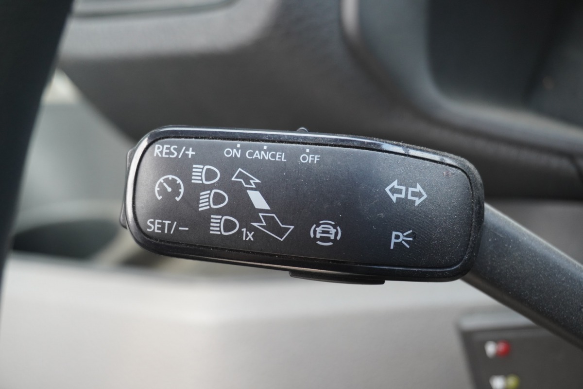 Volkswagen Crafter 2.0 TDI L3H3 177PK EURO 6 - Airco - Navi - Cruise - PDC - €16.900,- Excl.