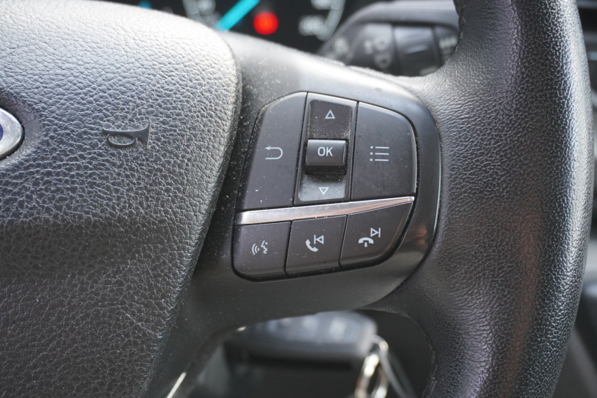 Ford Transit Custom 2.0 TDCI 130PK Automaat EURO 6 - Airco - Navi - Cruise - €13.950,- Excl.