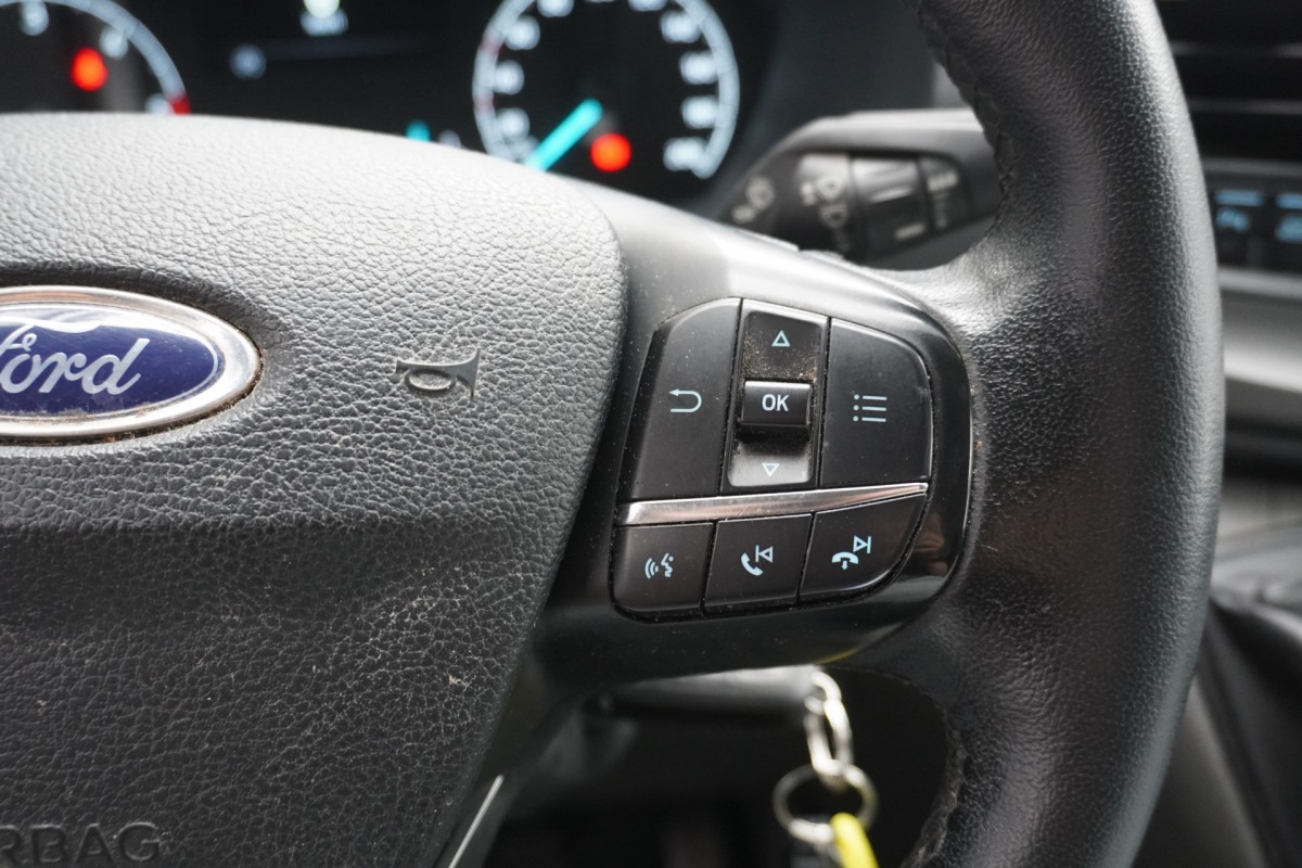 Ford Transit Custom 2.0 TDCI L2 EURO 6 - Airco - Navi - Cruise - € 14.950,- Excl.