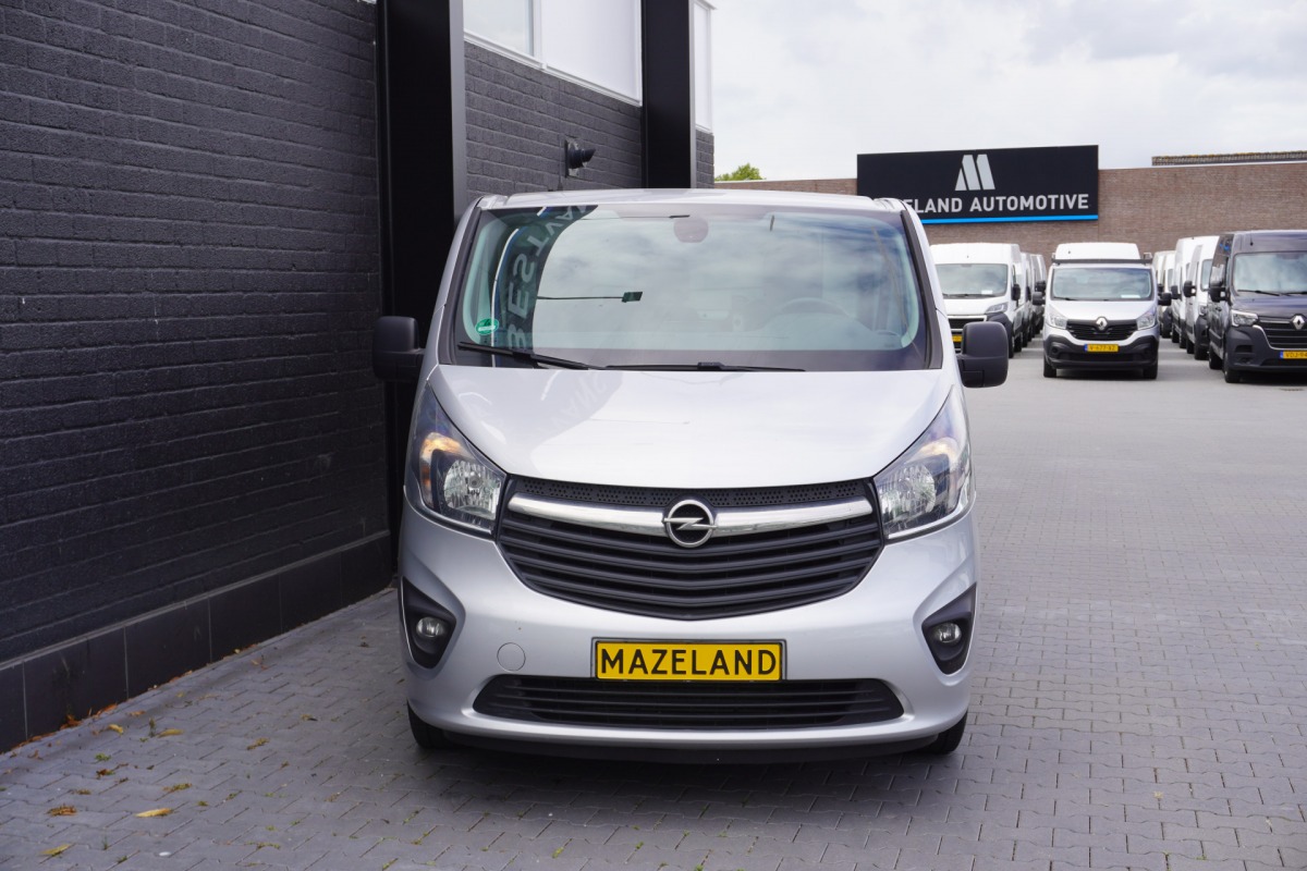 Opel Vivaro 1.6 CDTI 125PK EURO 6 - Airco - Navi - Stoelverwarming - €10.900,- Excl.