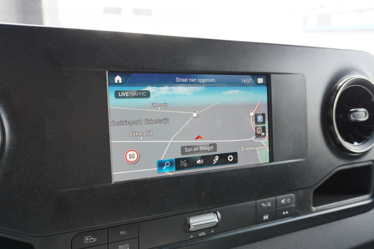 Mercedes-Benz Sprinter 314 2.2 CDI L2H2 - Airco - Navi - Cruise - € 14.900,- Excl.