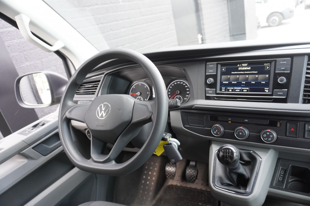 Volkswagen Transporter 2.0 TDI - EURO 6 - Airco - Cruise - PDC - € 15.900,- Excl.