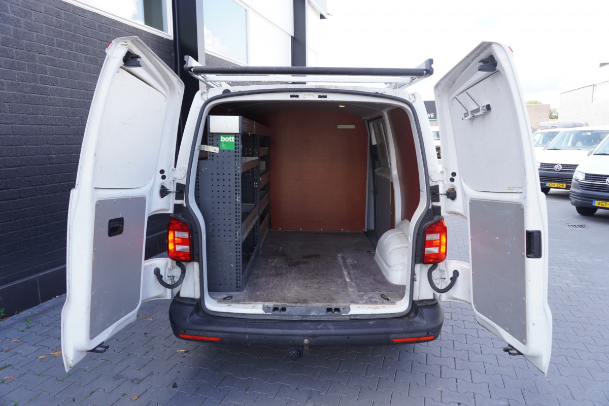 Volkswagen Transporter 2.0 TDI EURO 6 - Airco - Cruise - Imperiaal -  €13.900,- Excl.