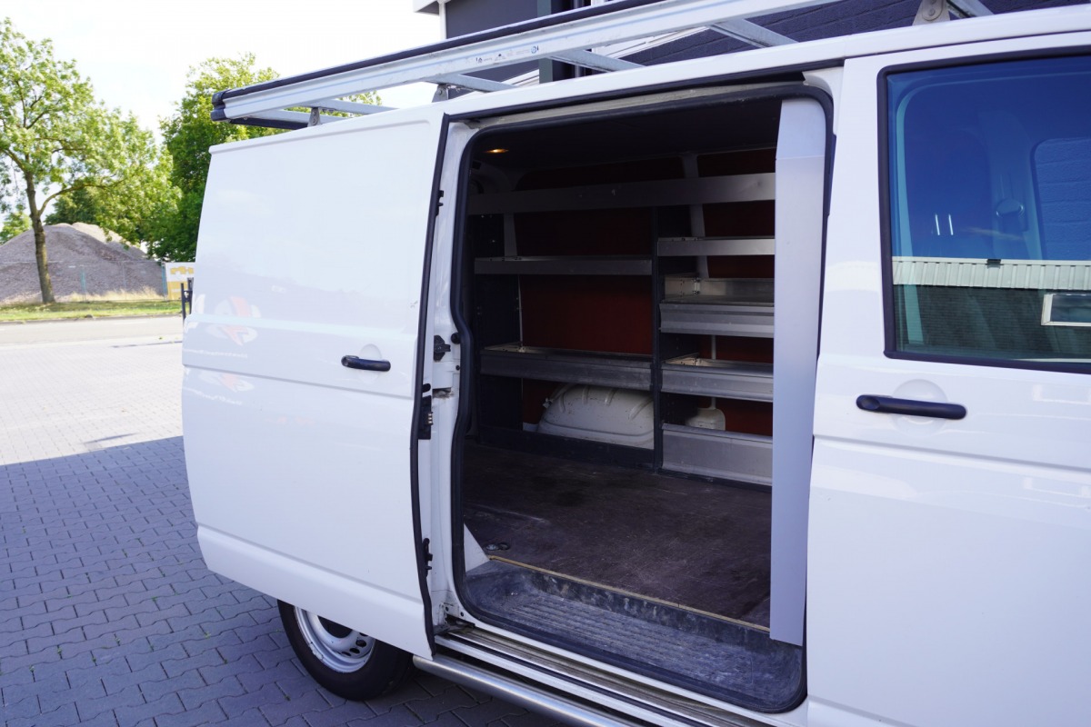 Volkswagen Transporter 2.0 TDI EURO 6 - Airco - Cruise - Imperiaal -  €13.900,- Excl.