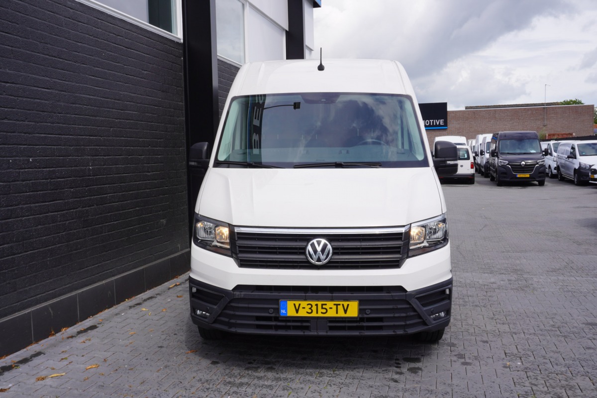 Volkswagen Crafter 2.0 TDI 140PK L3H3 EURO 6 - Airco - Navi - Cruise - PDC - €15.900,- Excl.