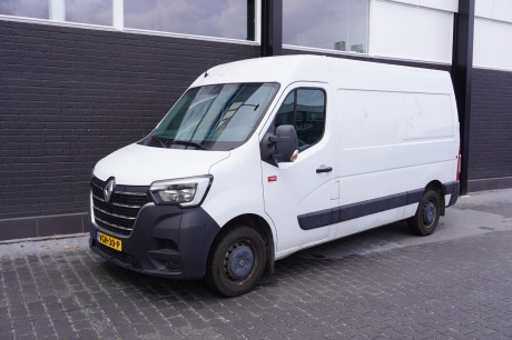 Renault Master 2.3 dCi 150PK L2H2 EURO 6 - Airco - Cruise - PDC - €15.950,- Excl.