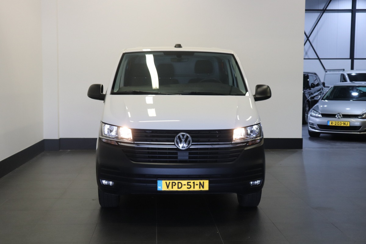 Volkswagen Transporter 2.0 TDI L2 EURO 6 - Airco - Navi - Cruise - €15.950,- Excl.
