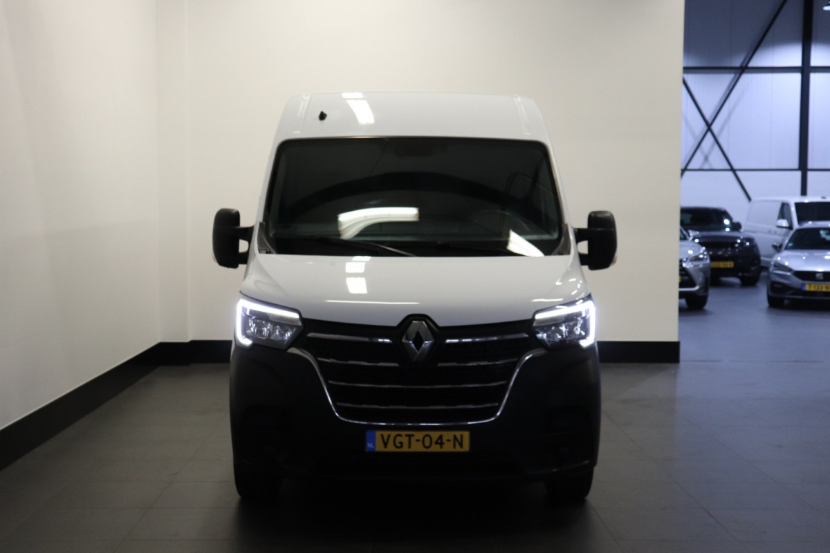 Renault Master 2.3 dCi 136PK L2H2 EURO 6 - Airco - PDC - Cruise - € 14.950,- Excl.