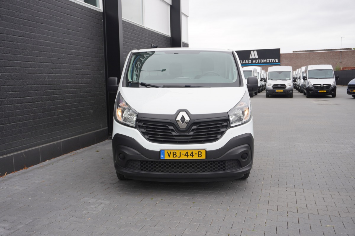 Renault Trafic 1.6 dCi 125PK EURO 6 -  Airco -  Cruise - Trekhaak - €12.499,- Excl.