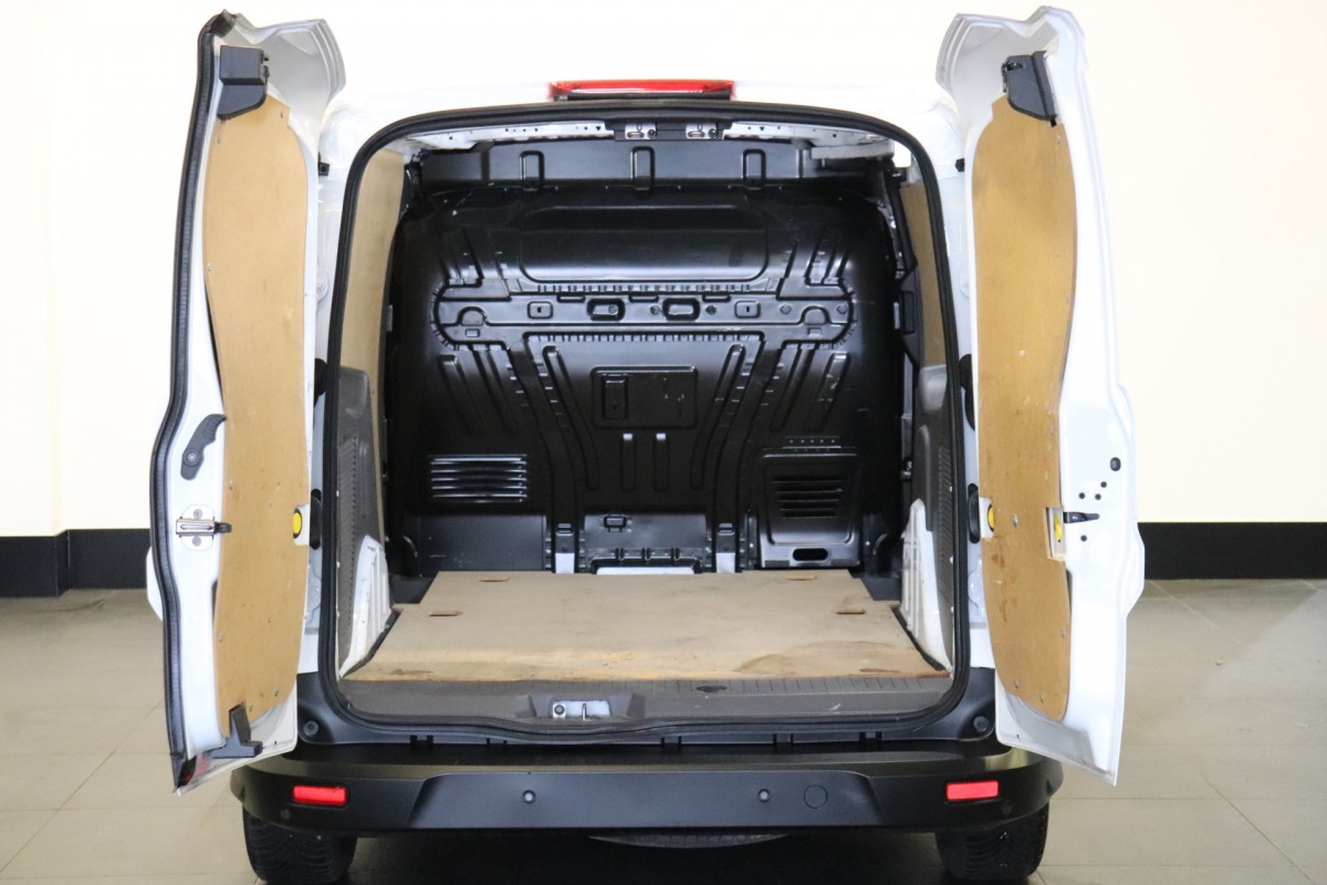 Ford Transit Connect 1.5 EcoBlue EURO 6 - Airco - Cruise - Navi - € 10.950,- Excl.
