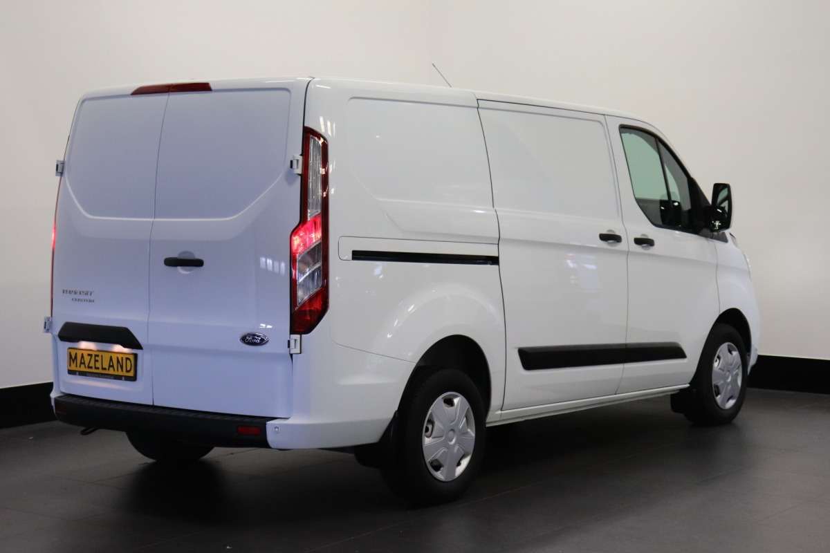 Ford Transit Custom 2.0 TDCI EURO 6 - Airco - Cruise - PDC - €14.950,- Excl.