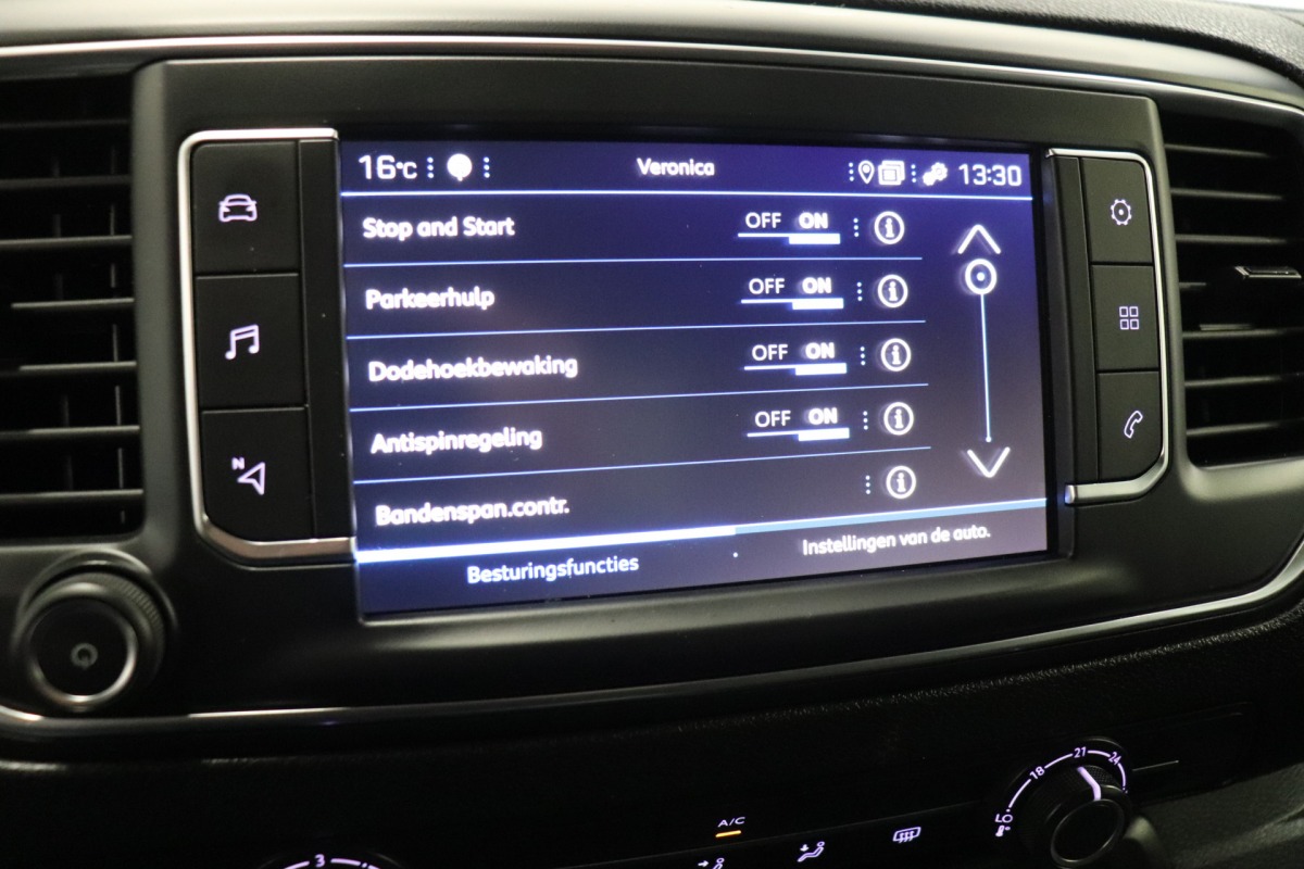 Peugeot Expert 2.0 BlueHDI L2 EURO 6 - Airco - Navi - Cruise - PDC - € 16.900,-  Excl.