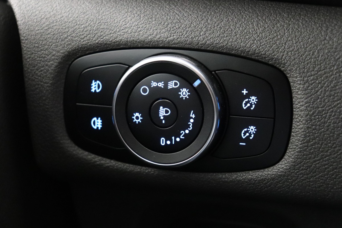 Ford Transit Custom 2.0 TDCI 130PK L2 2x schuifdeur EURO 6 - Airco - Navi - Cruise - PDC - €11.900,- Excl.