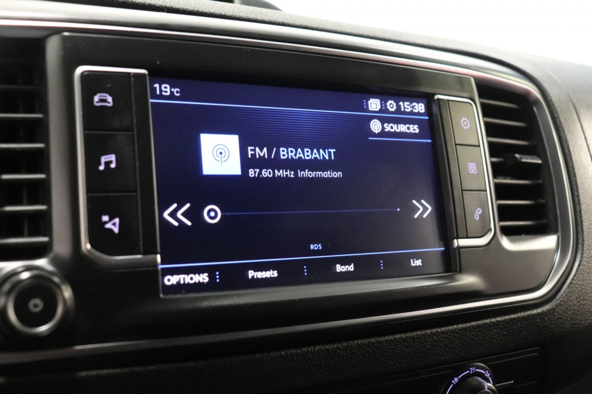 Peugeot Expert 2.0 BlueHDI 120PK L2 EURO 6 - Airco - Navi - Cruise - €11.950,- Excl.