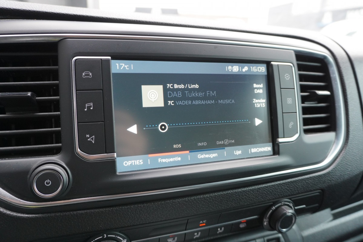 Fiat Scudo 2.0 D 145PK L2 EURO 6 - Airco - Navi - Cruise - €17.900,- Excl. Fiat Scudo 2.0 D 145PK L2 EURO 6 - Airco - Navi - Cruise - €17.900,- Excl.